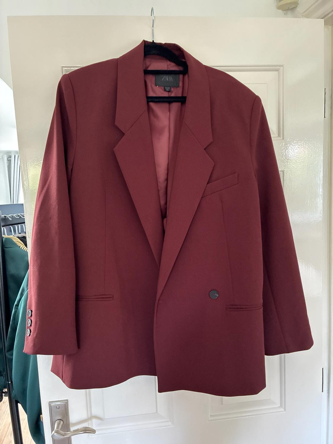 OVERSIZED DOUBLE-BREASTED BLAZER