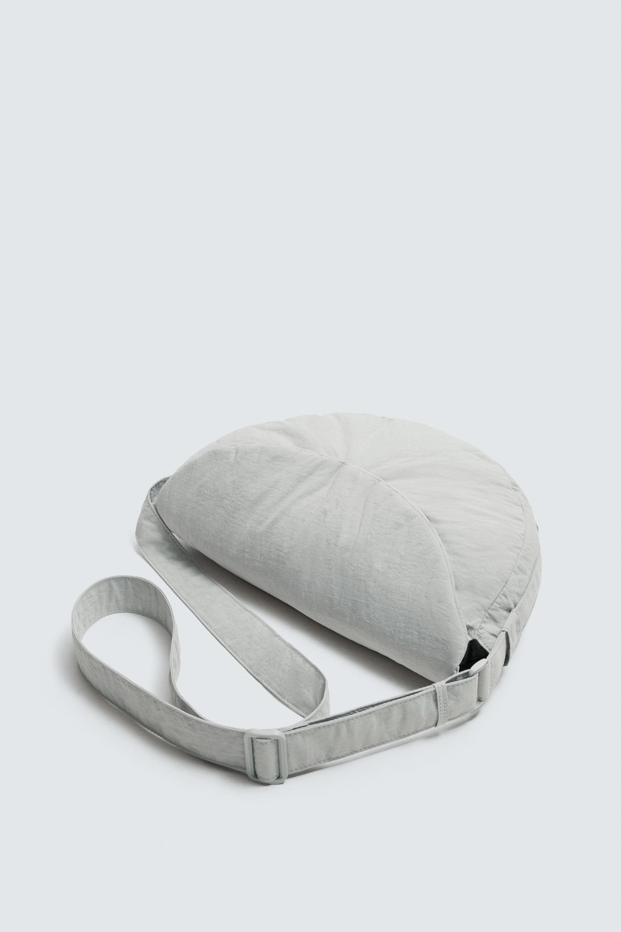 sara⭐︎プロフ必読　Bバッグ ZARA】クロスボディバッグ ブラック｜Yahoo!フリマ（旧PayPay