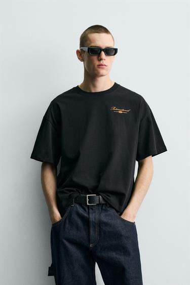 T-SHIRT MET TEKSTPRINT EN CONTRAST - Zwart van Zara