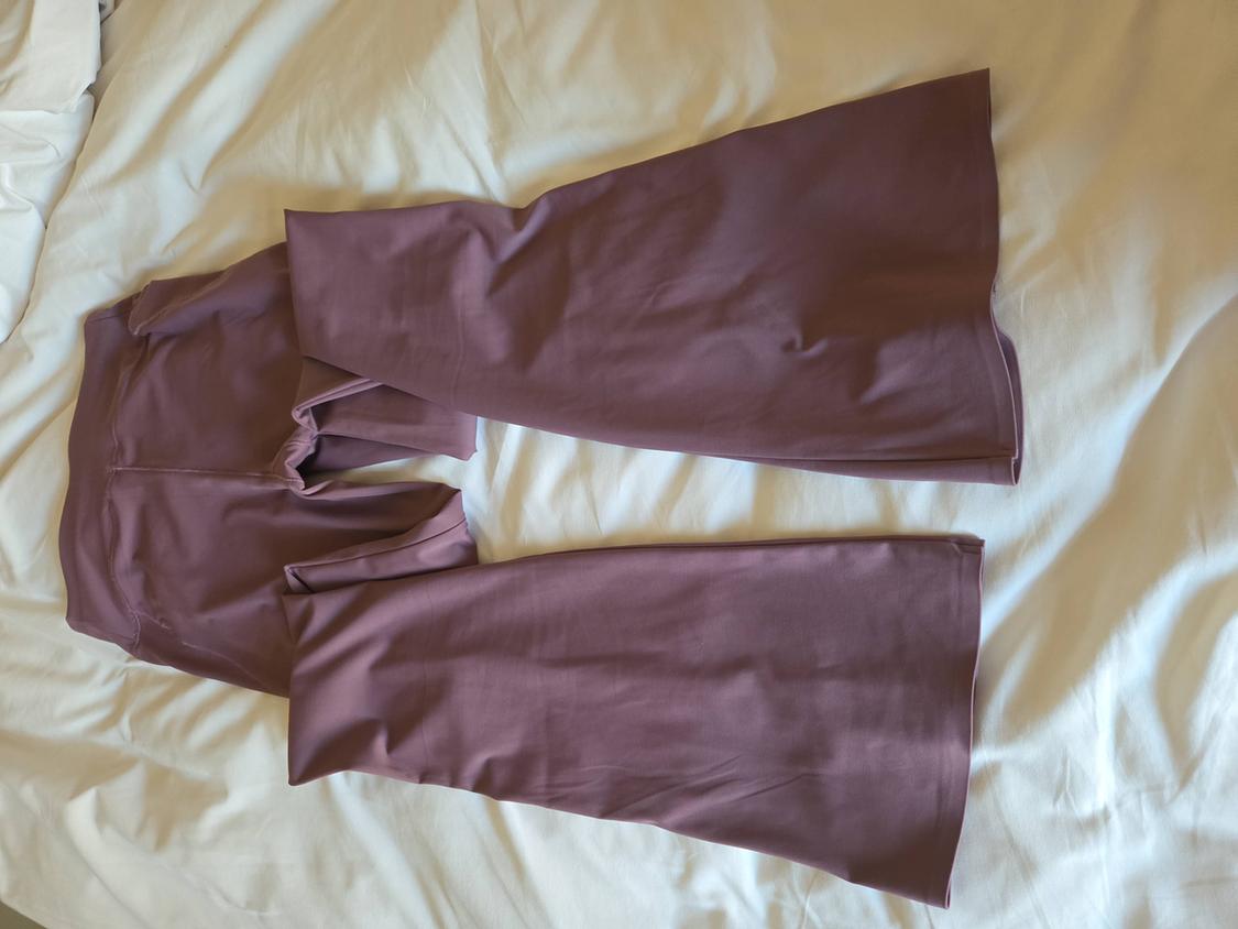SEAMLESS POLYAMIDE FLARE TROUSERS - Image 4