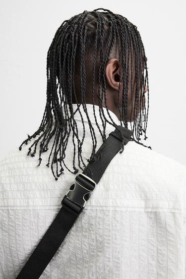 SAC BANANE EN TISSU TECHNIQUE - Noir de Zara - Image 1