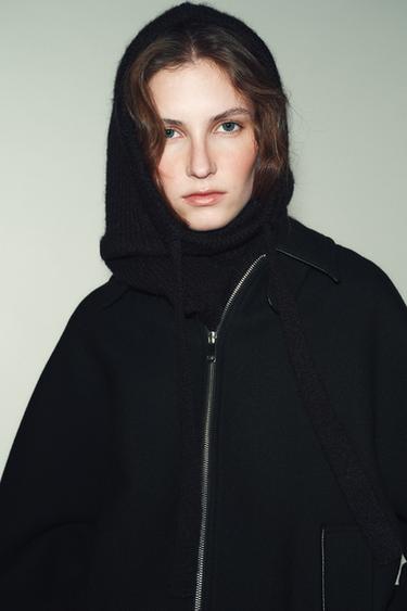 Zara RIBBED KNIT HOOD - Black