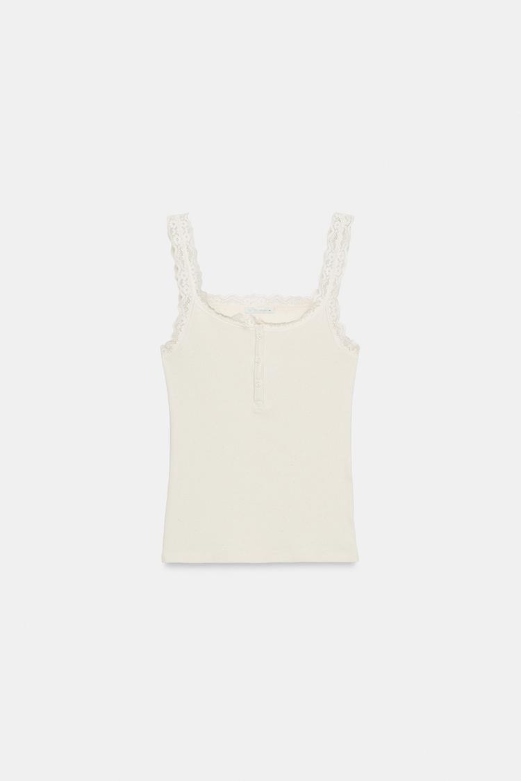 Top de encaje estilo Henley 5