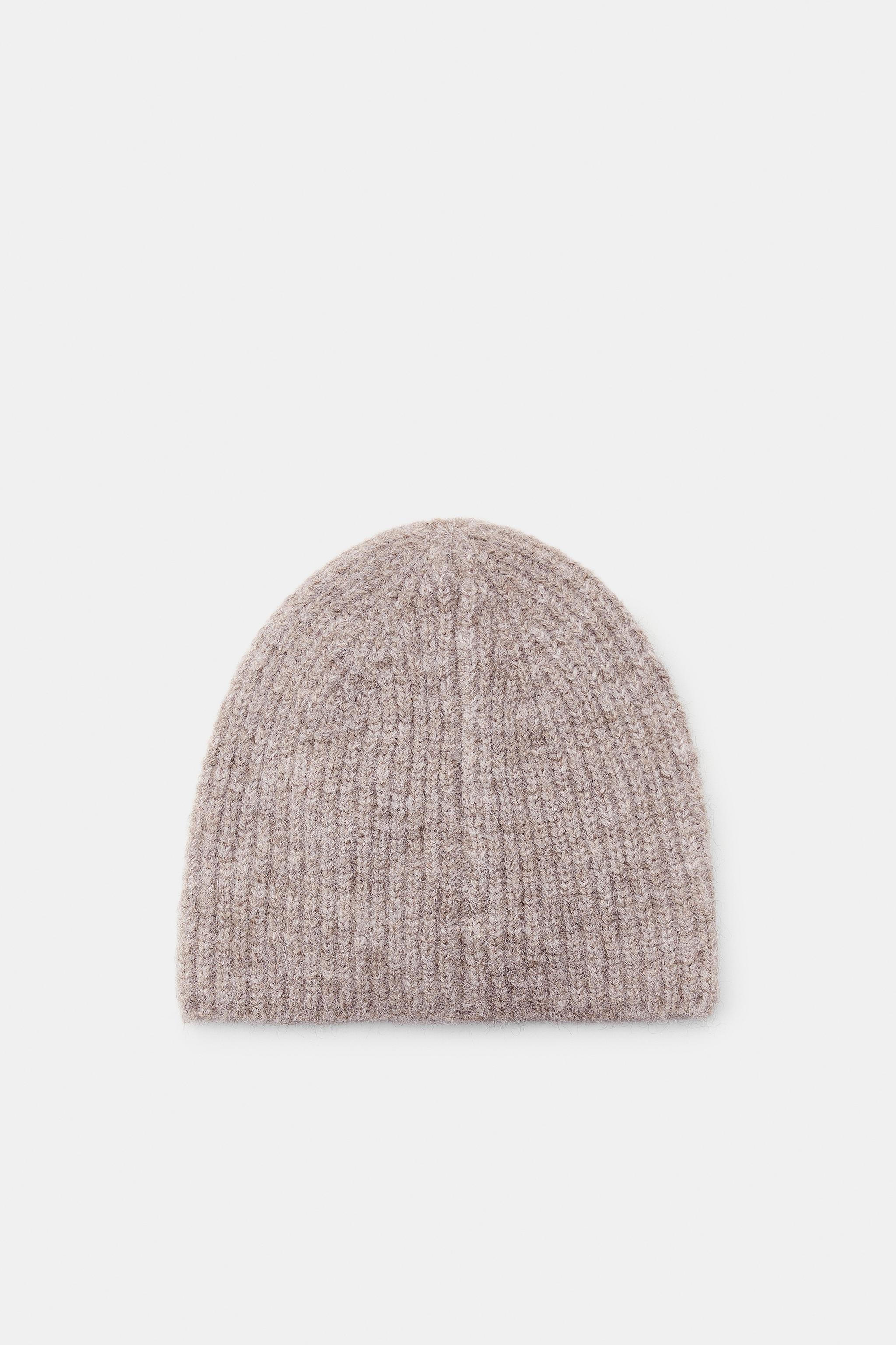 BEANIE KNIT HAT WITH EMBROIDERED FLOWERS