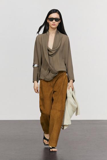 Suede leather barrel fit pants — Dark camel 1