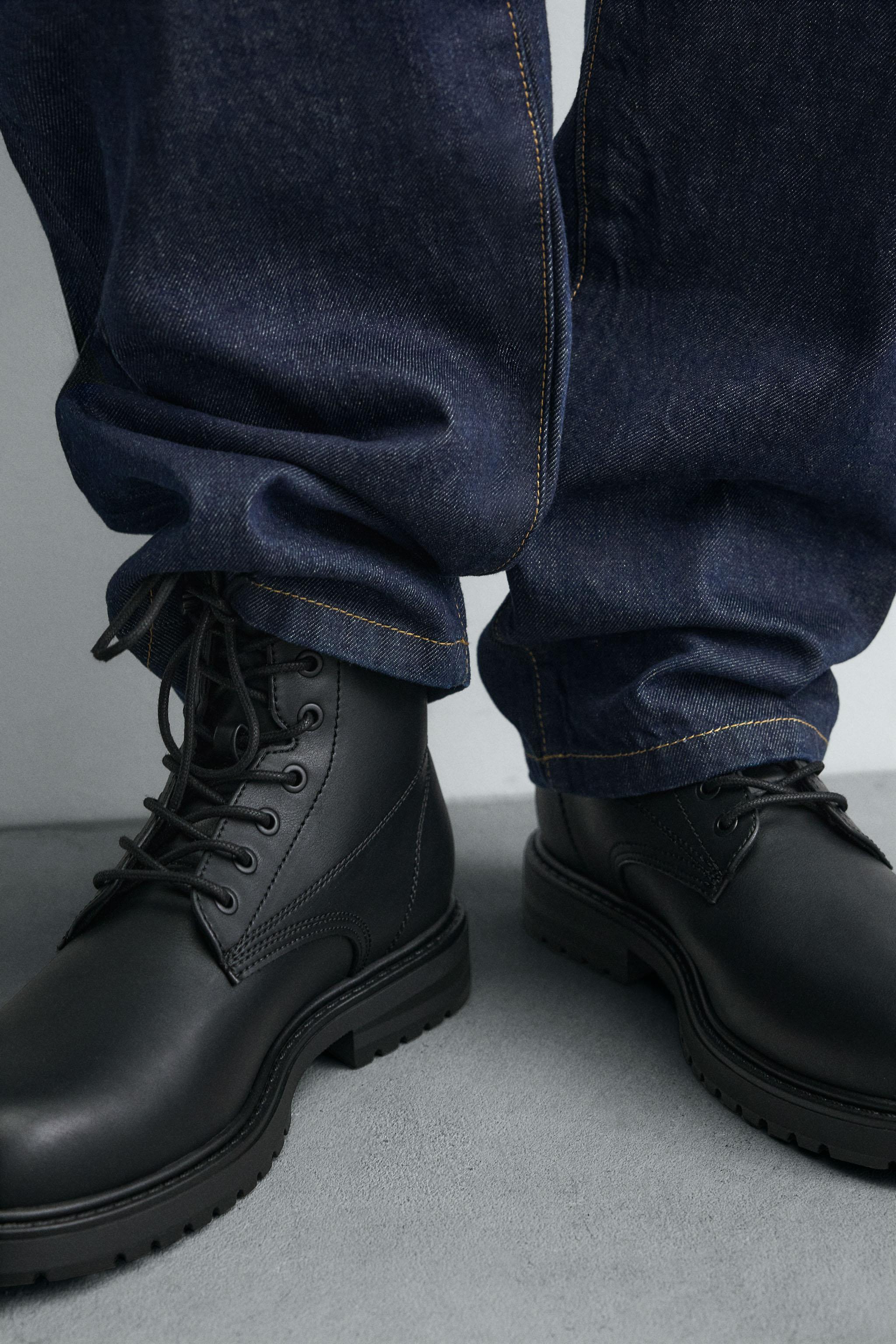 ボリュームレースアップブーツ - ブラウン | ZARA Japan / 日本