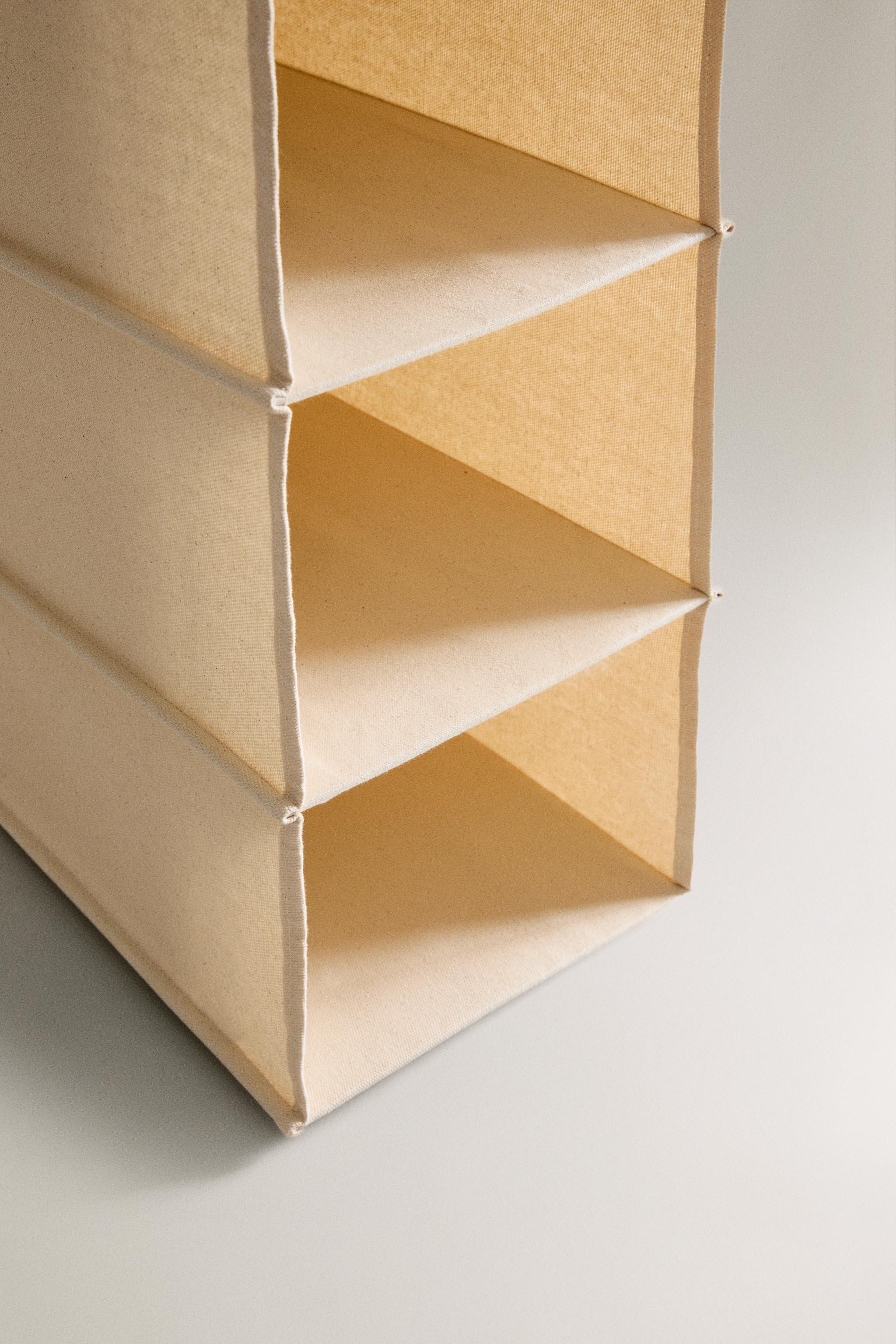 VERTICAL HANGING ORGANIZER — Ecru