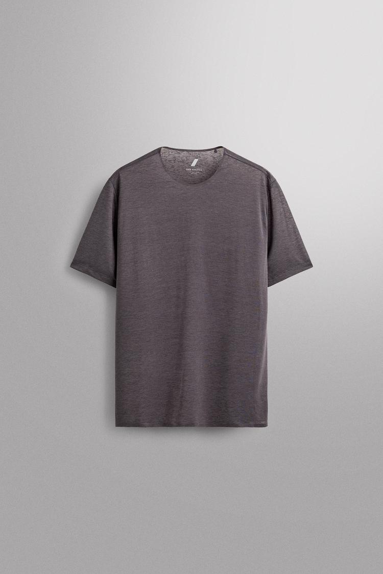 ZARA LIGHTWEIGHT STRUCTURED RUNNING T-SHIRT