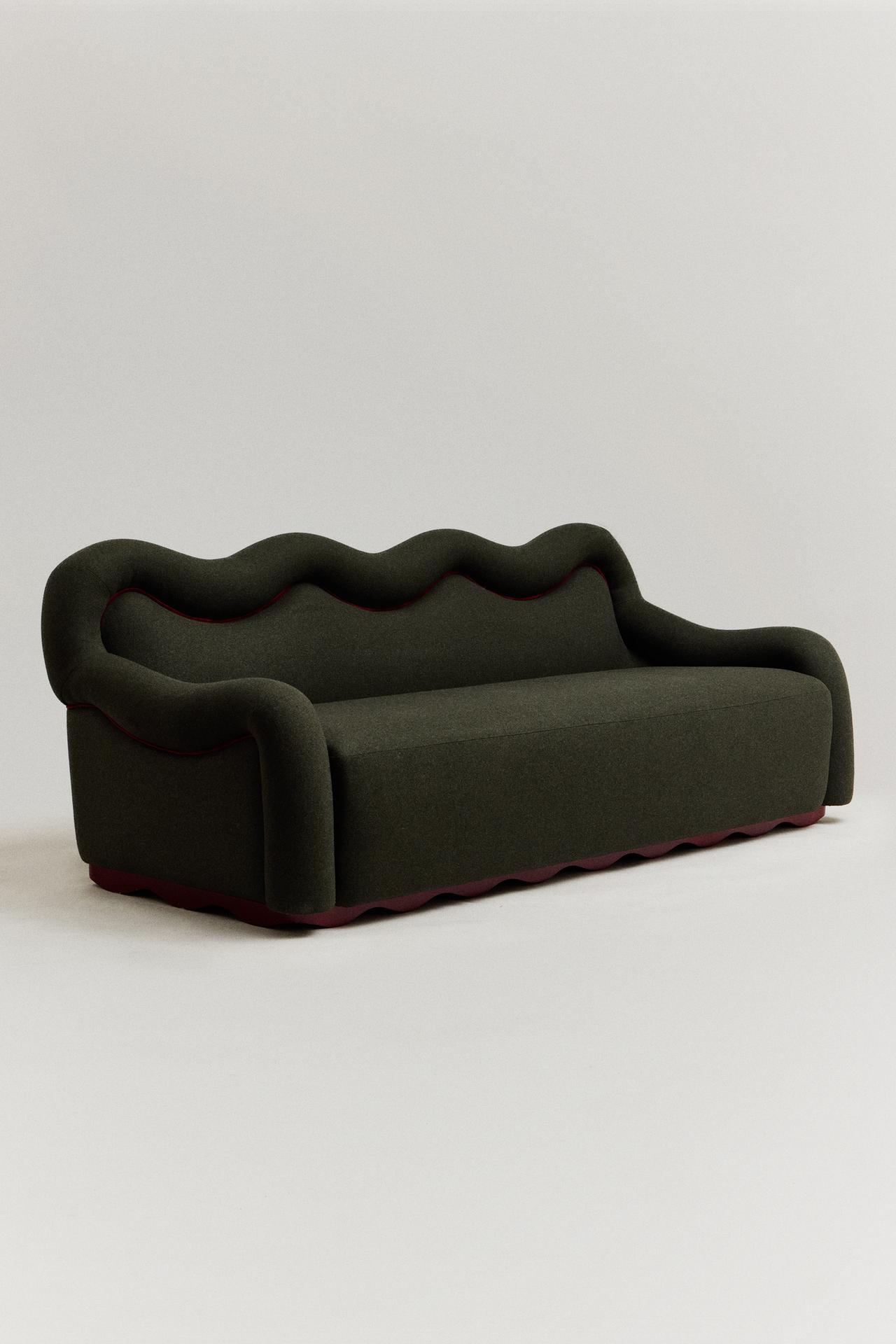 THE BRETONITA SOFA — Green