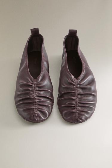 BALLERINES PLIS CUIR - Bordeaux de Zara - Image 2