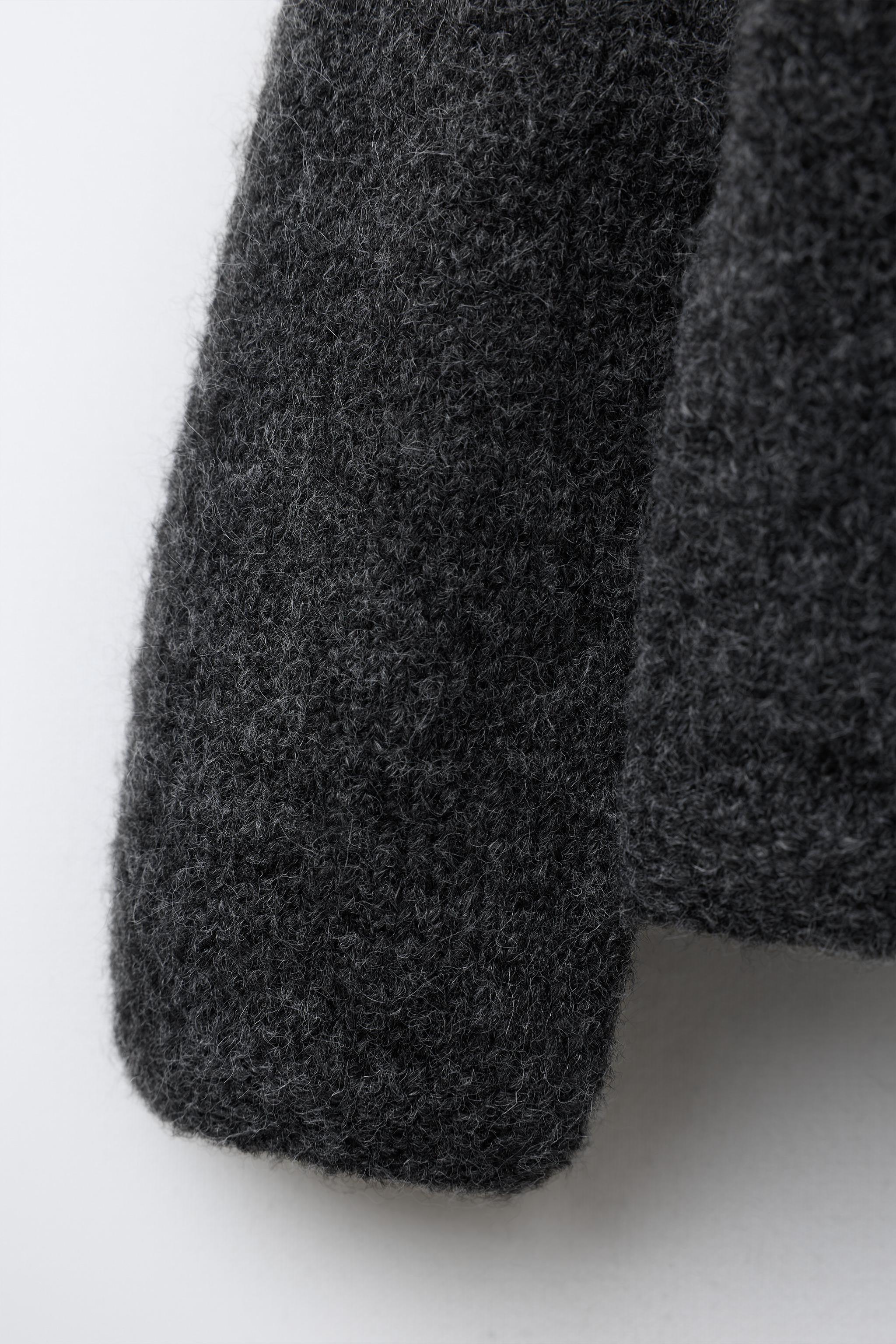 GILET EN MAILLE COL CLAUDINE VELOURS