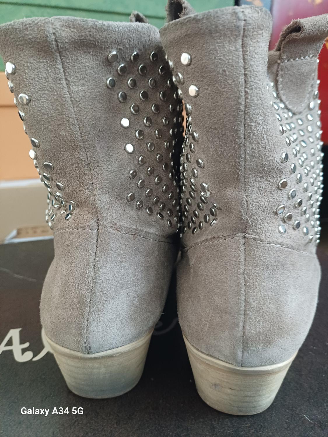 BOTIN ANTE TACHAS - Image 2