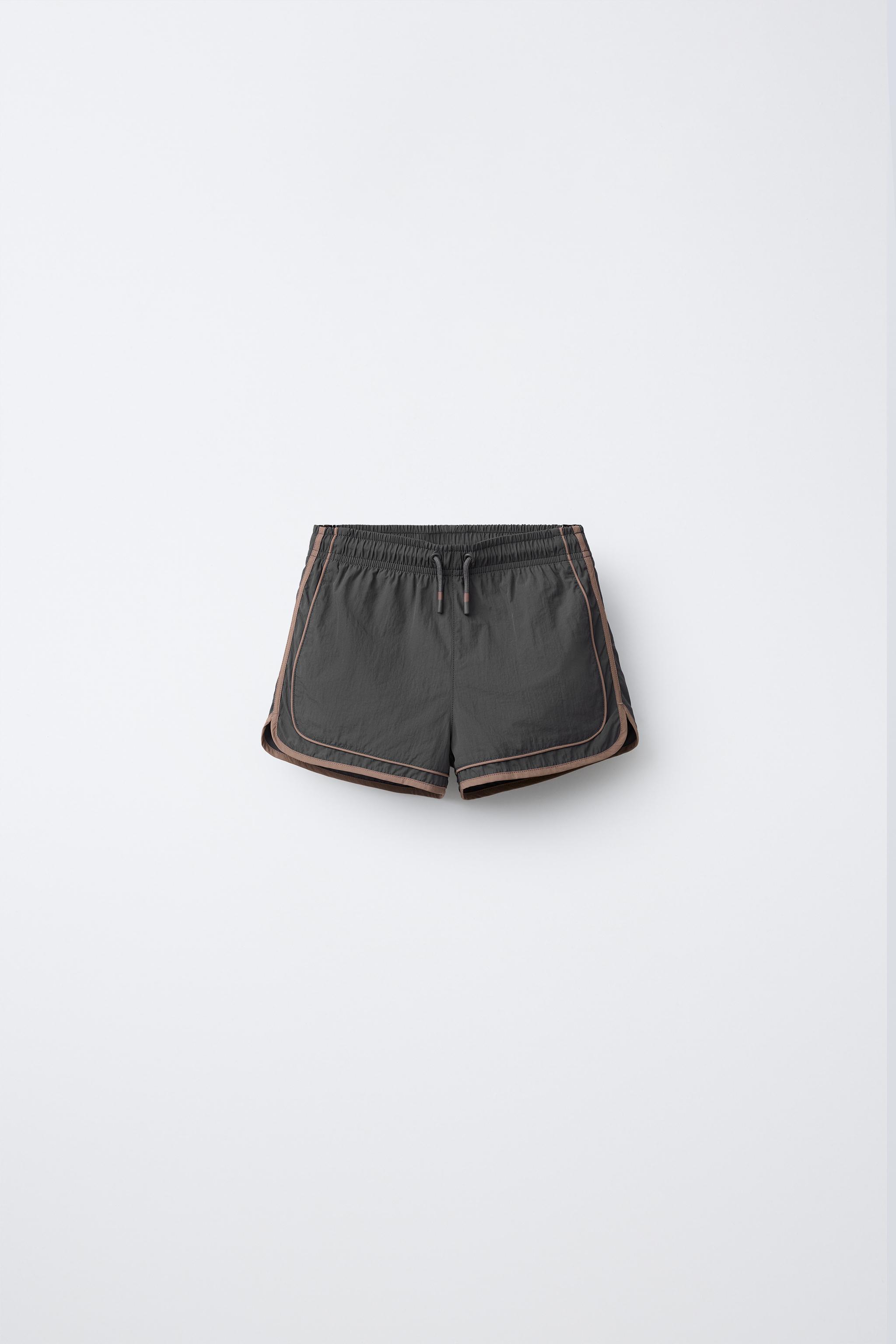 2-6 ANS/ SHORT DE BAIN À BANDES CONTRASTE