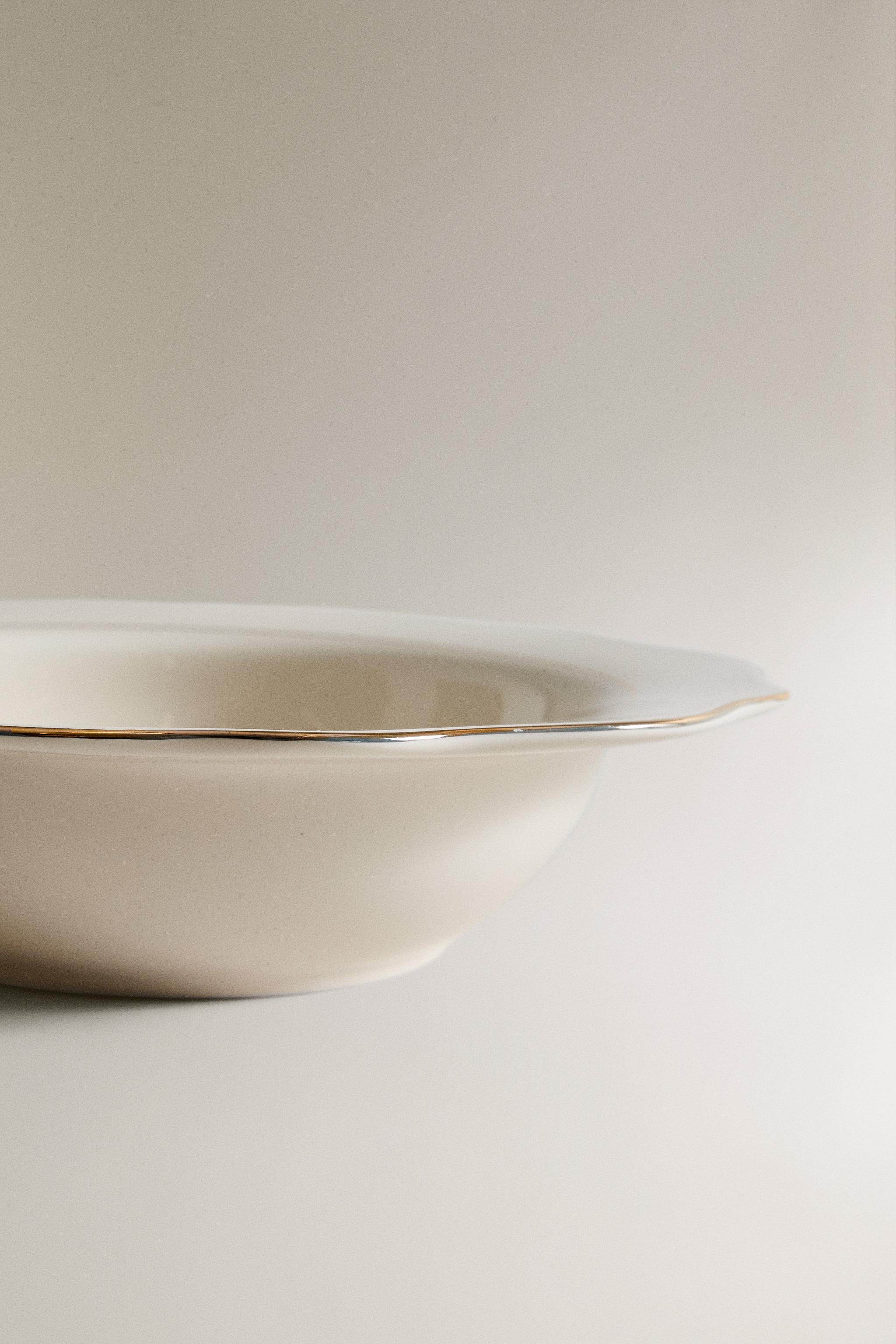 ASSIETTE CREUSE PORCELAINE FILET