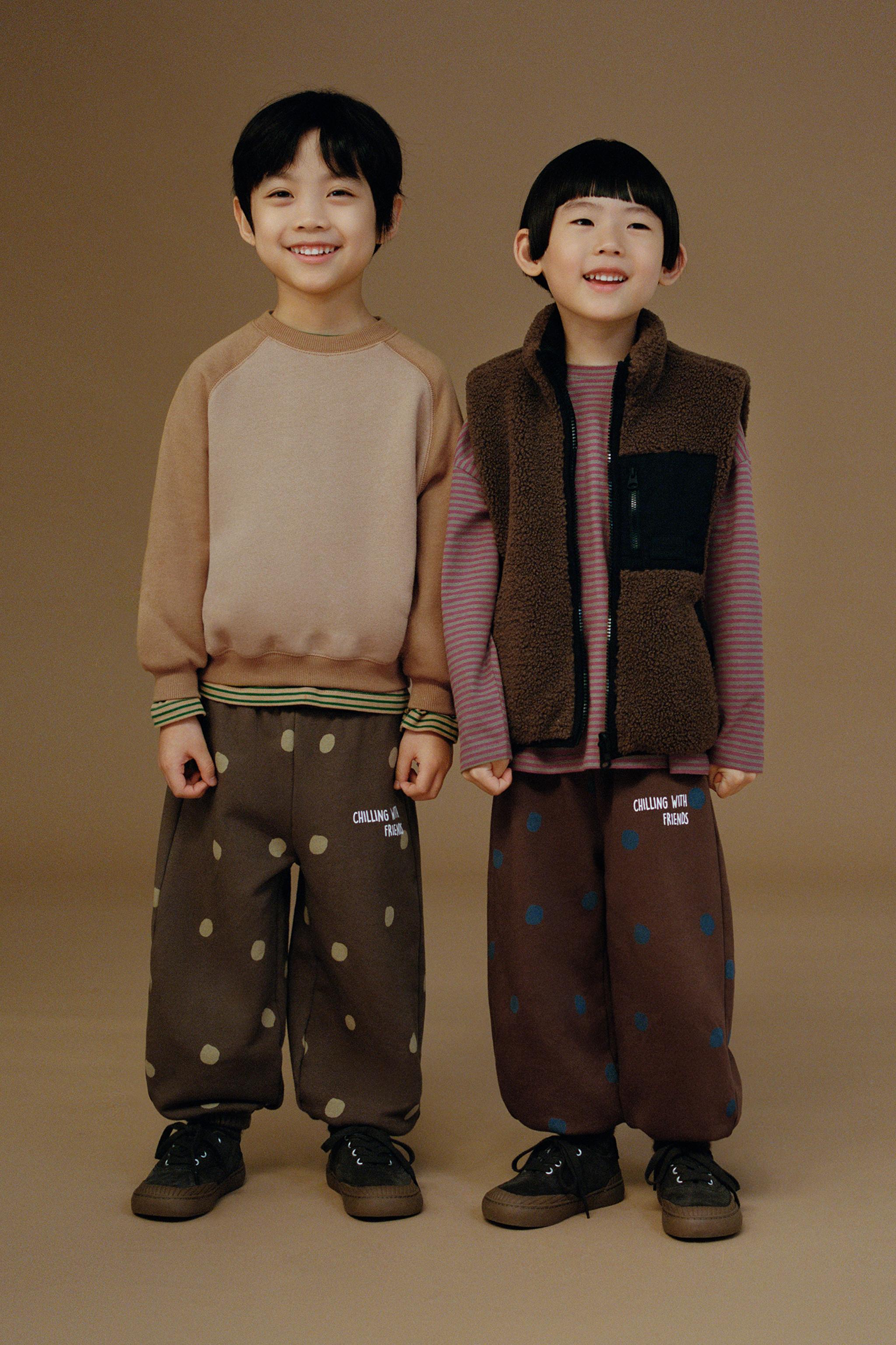 RAGLAN SLEEVE SWEATSHIRT