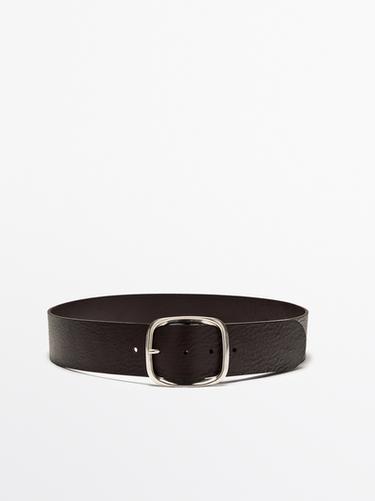 Cinturón hebilla rectangular piel napa - Marrón de Zara - Imagen 0