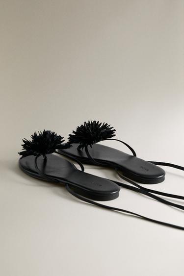 LEATHER SANDALS WITH FLOWER DETAIL - Black by Zara - Image 3