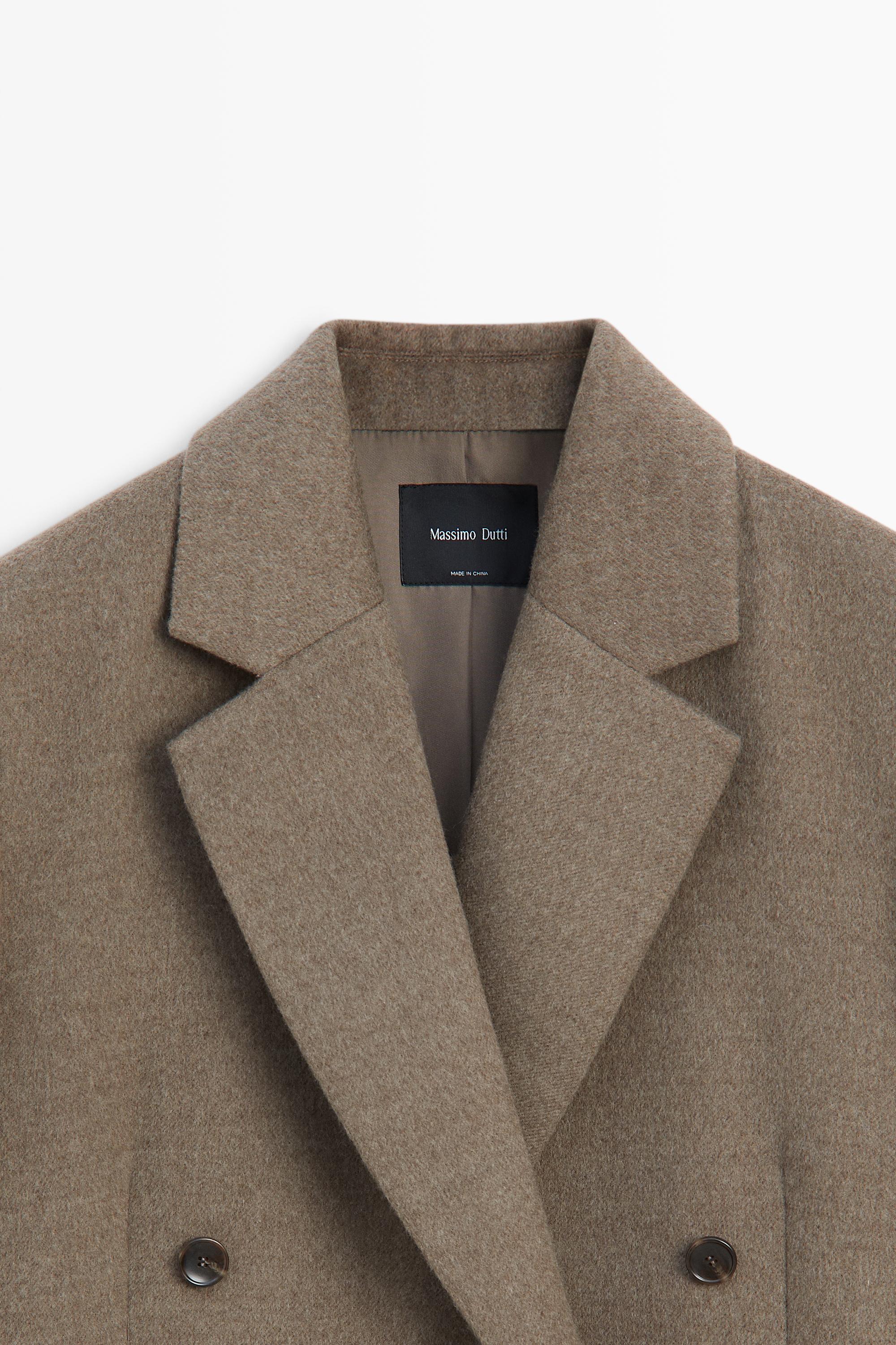 Medium wool blend double-breasted coat