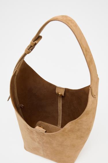 LEATHER MAXI BUCKET BAG WITH HANDLE DETAIL - SAND/BROWN by Zara - Image 6