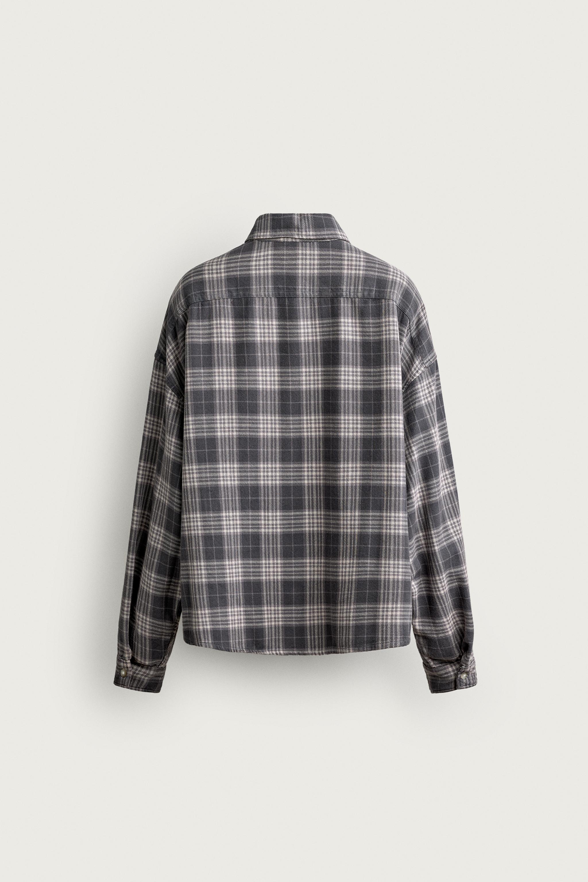 BOXY FIT PLAID SHIRT