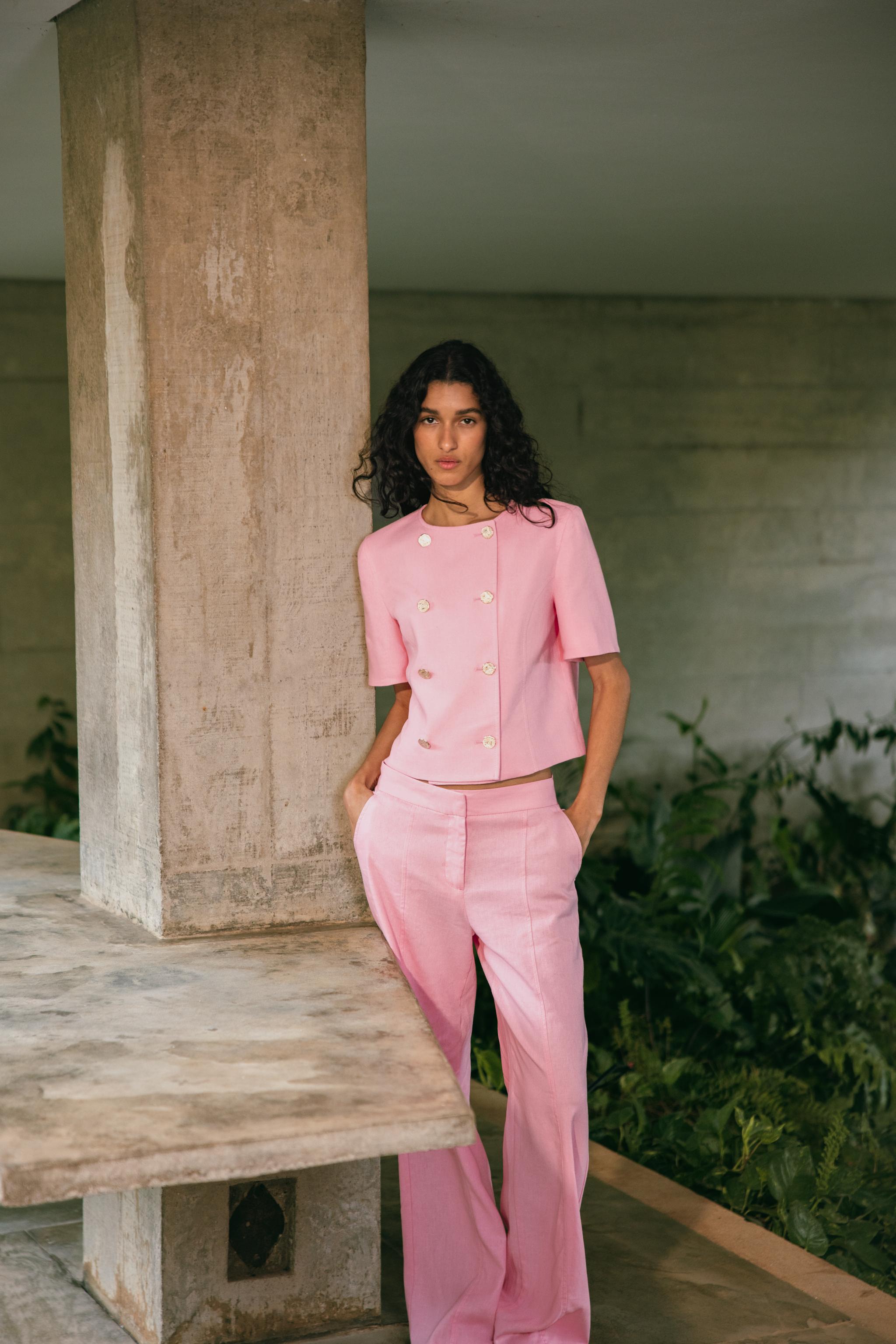 ZARA ダブルブレスト仕様ショートスリーブブレザー 3429/133 ダブルブレスト仕様ショートスリーブブレザー - 空色 | ZARA