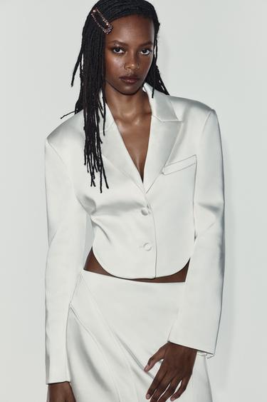 BLAZER CROP SATINADA ABERTURA ESPALDA - Blanco roto de Zara