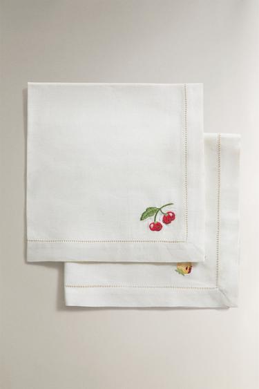 LOT DE SERVIETTES BRODÉES FRUITS (LOT DE 2) - Écru de Zara
