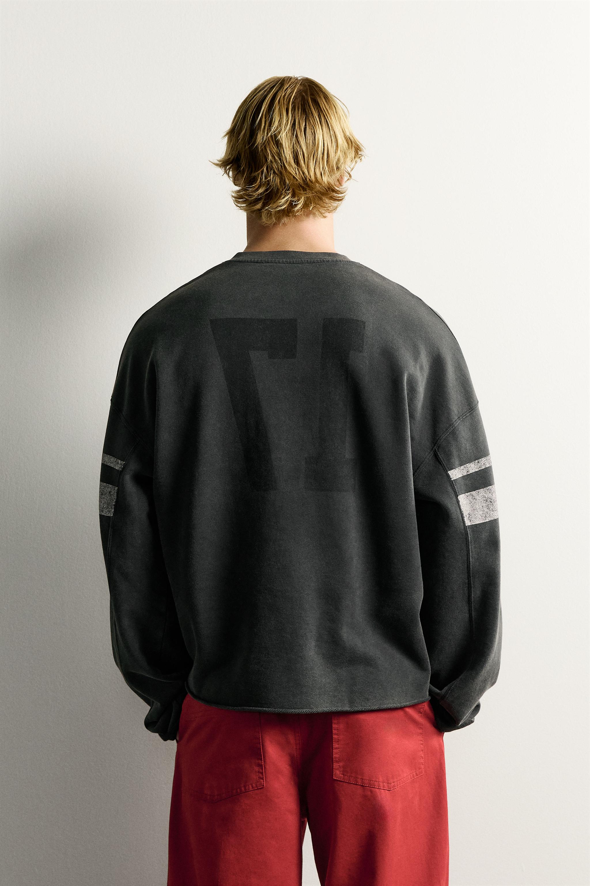 VINTAGE WASHED PATCH CROPPED SWEATSHIRT