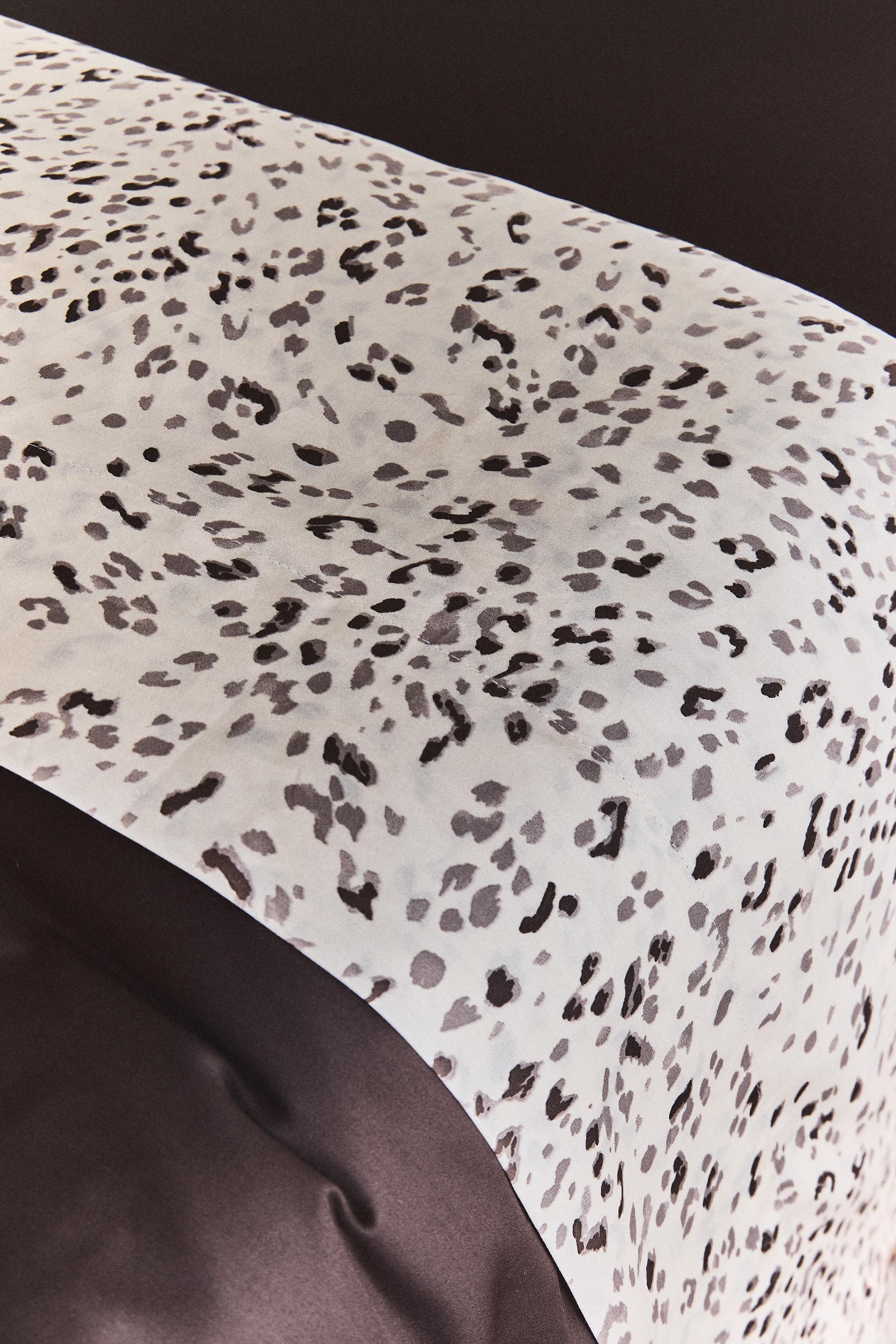 DRAP DE DESSUS IMPRIMÉ ANIMALIER SATIN (300 FILS)