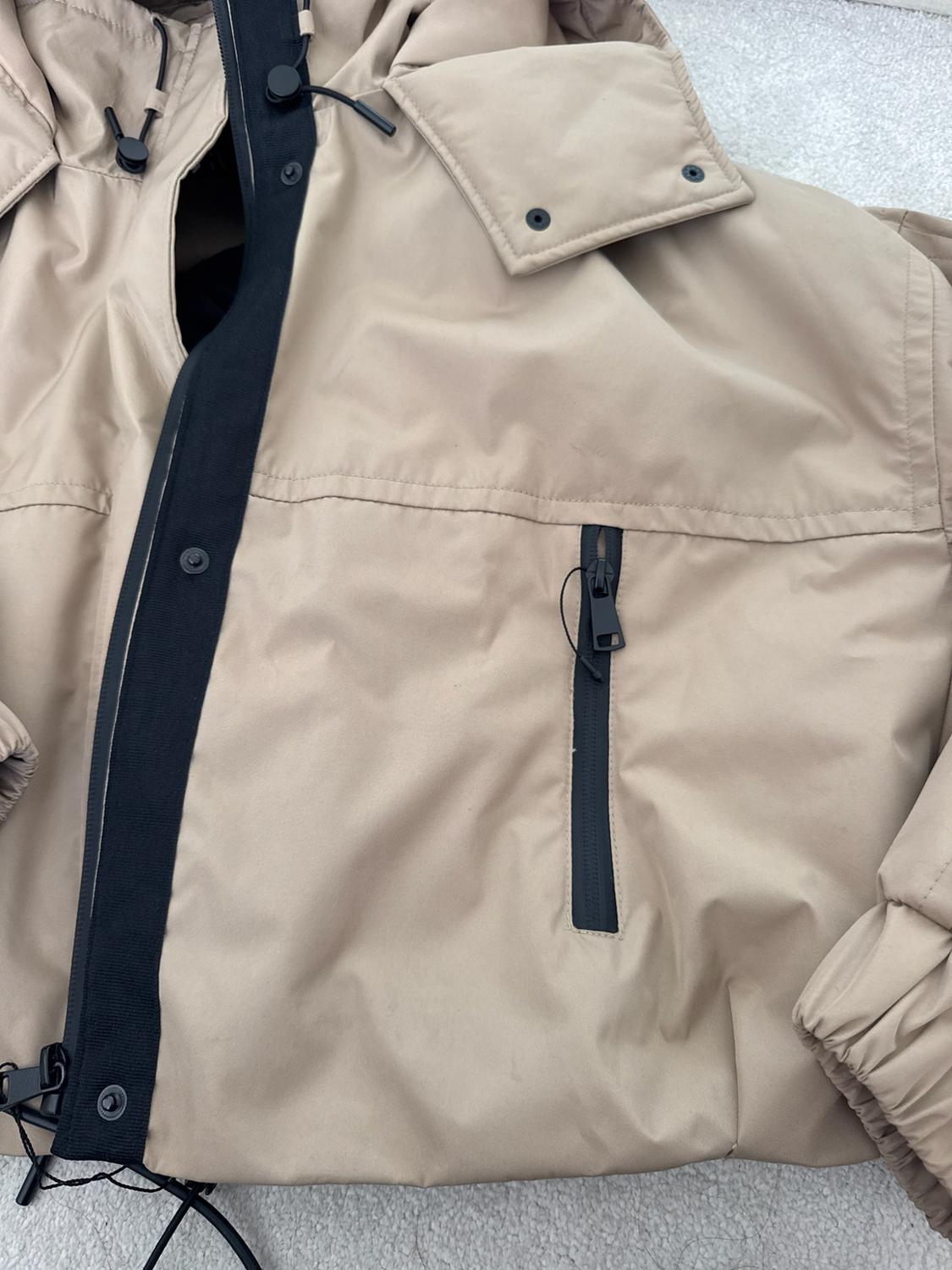 CROPPED HOODED JACKET | SECOND HAND | Zara Preowned
