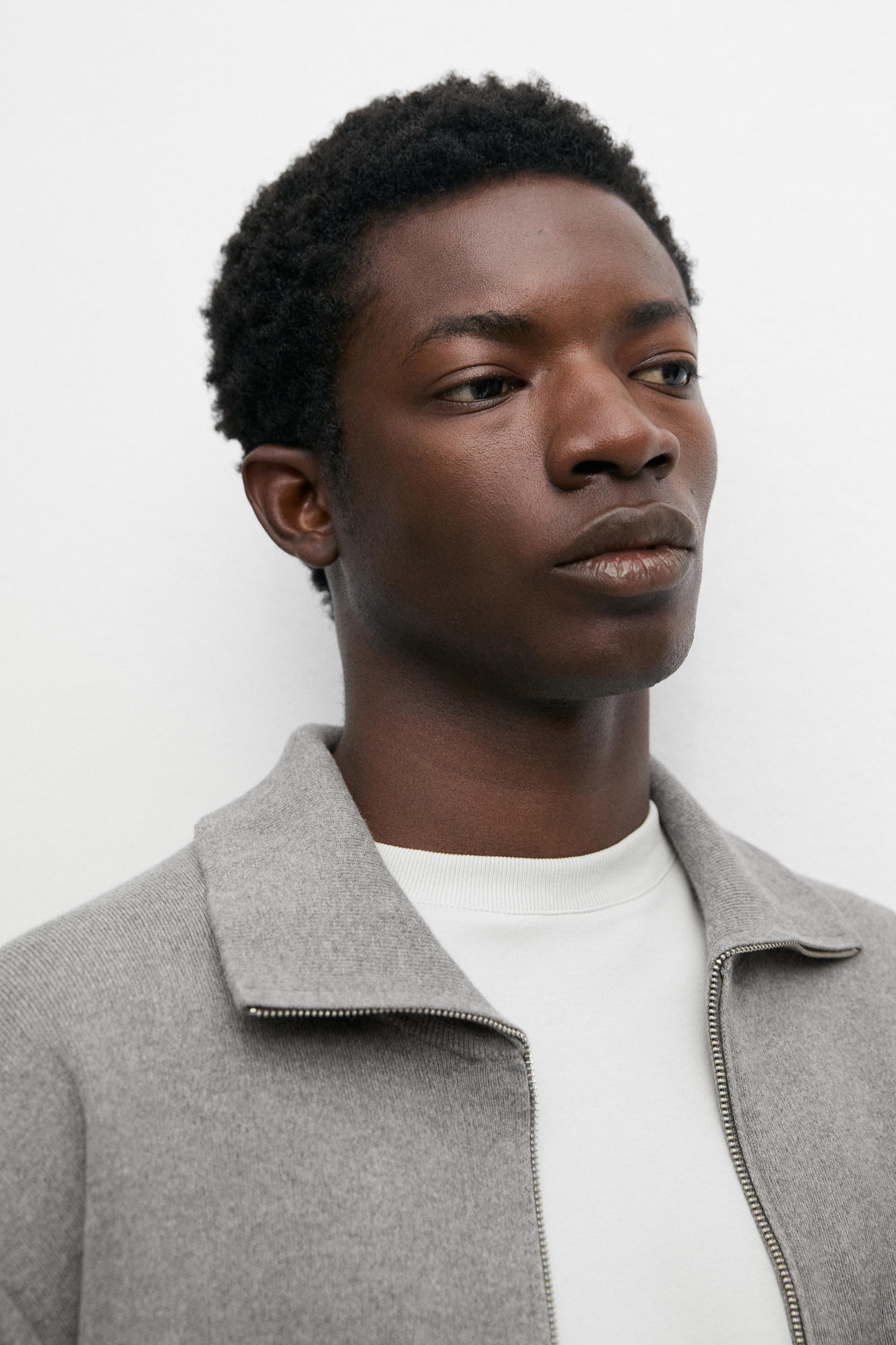 100% cotton zip-up knit cardigan