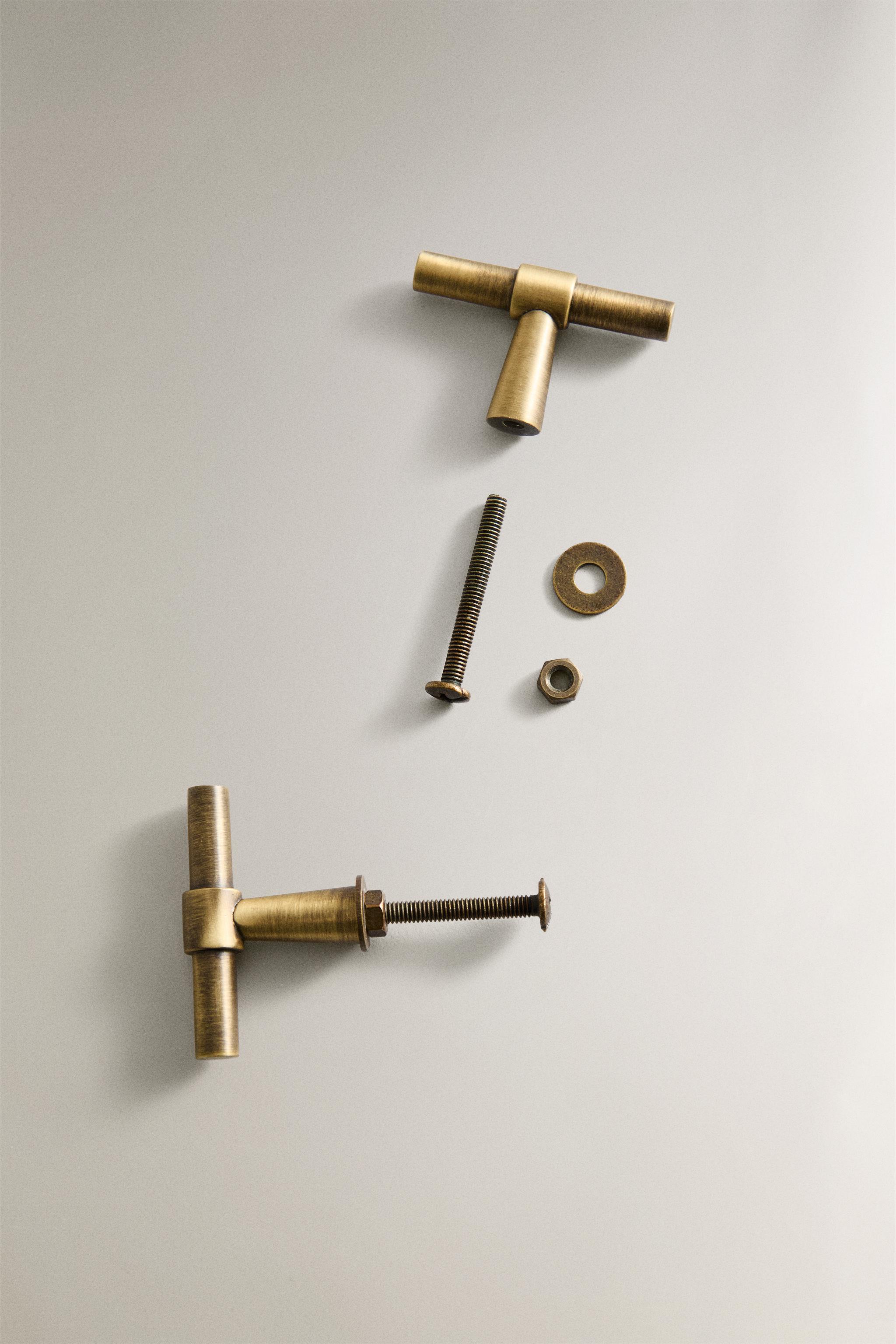 SET OF GOLD METALLIC KNOBS (SET OF 2