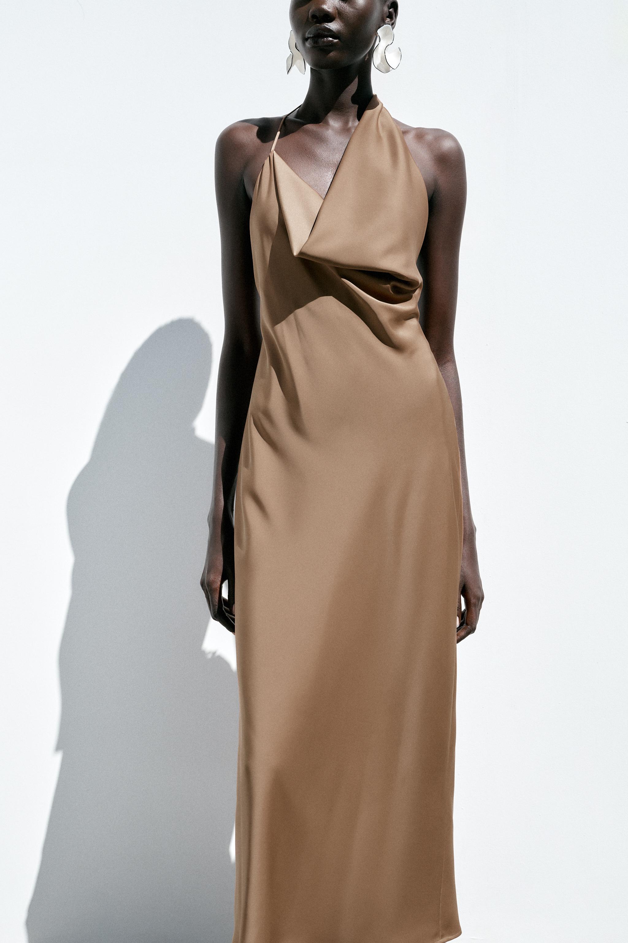 関税送料込【Max Mara】サテン アシンメトリー ミディワンピース ZARA】サテン ホルター ミディワンピース ブラック | 8448/331