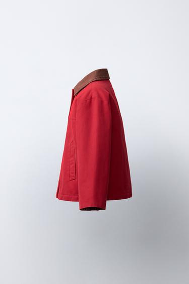 BLOUSON EN TOILE À COL EN CONTRASTE - Rouge de Zara - Image 2