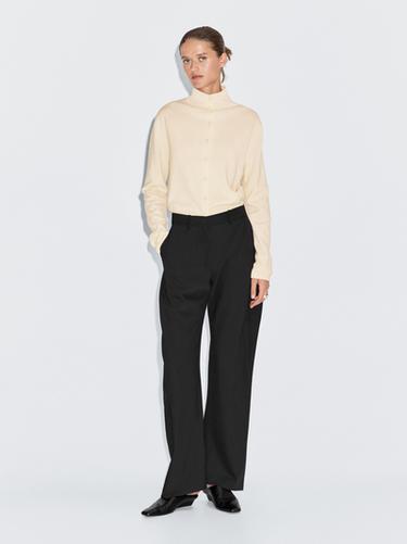 Cárdigan punto cuello subido 100% lana - 318 de Zara