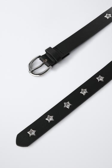 CEINTURE EN MATIÈRE SYNTHÉTIQUE ŒILLETS ÉTOILE - Noir de Zara - Image 1