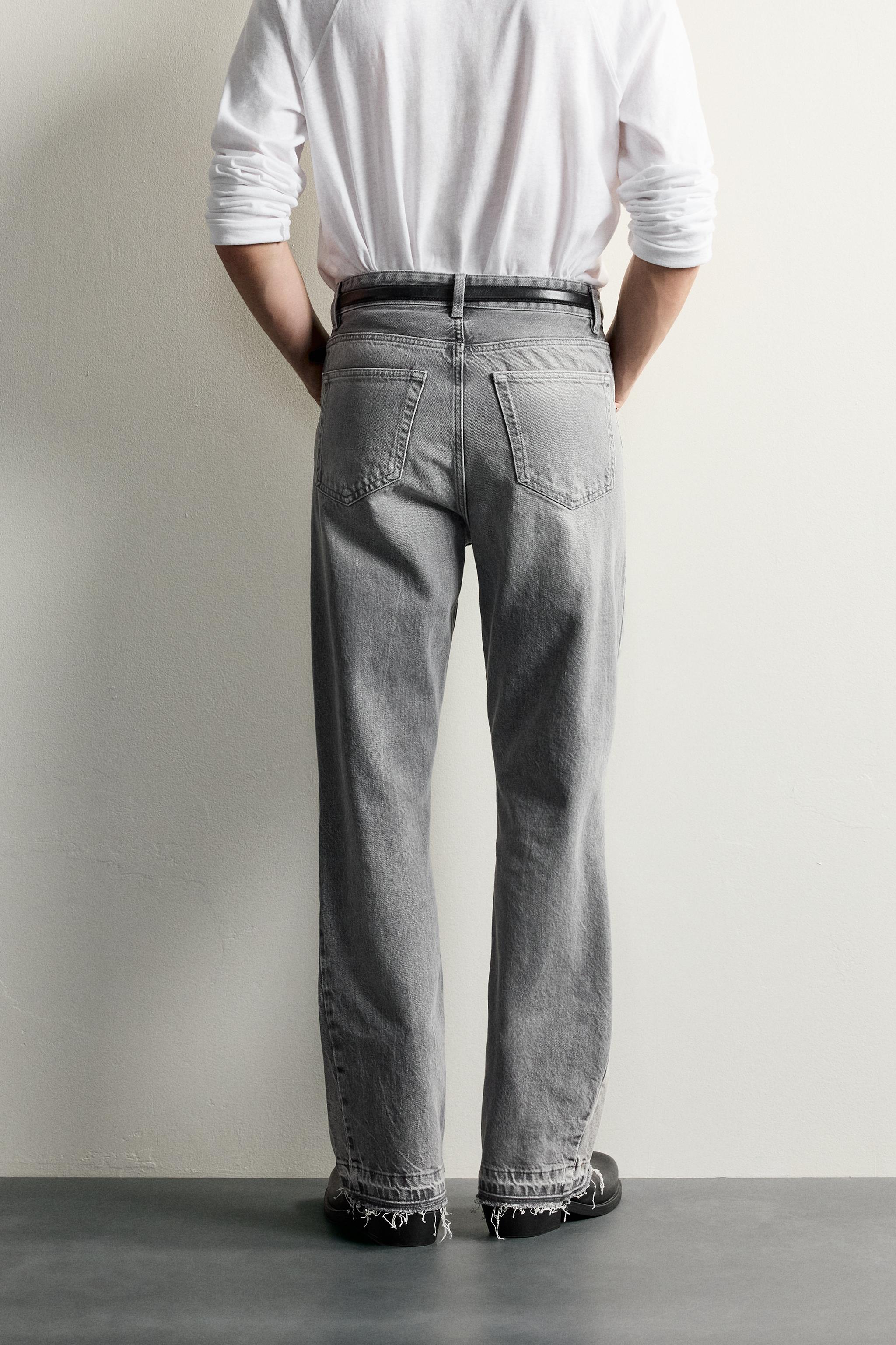 FLARE FIT JEANS