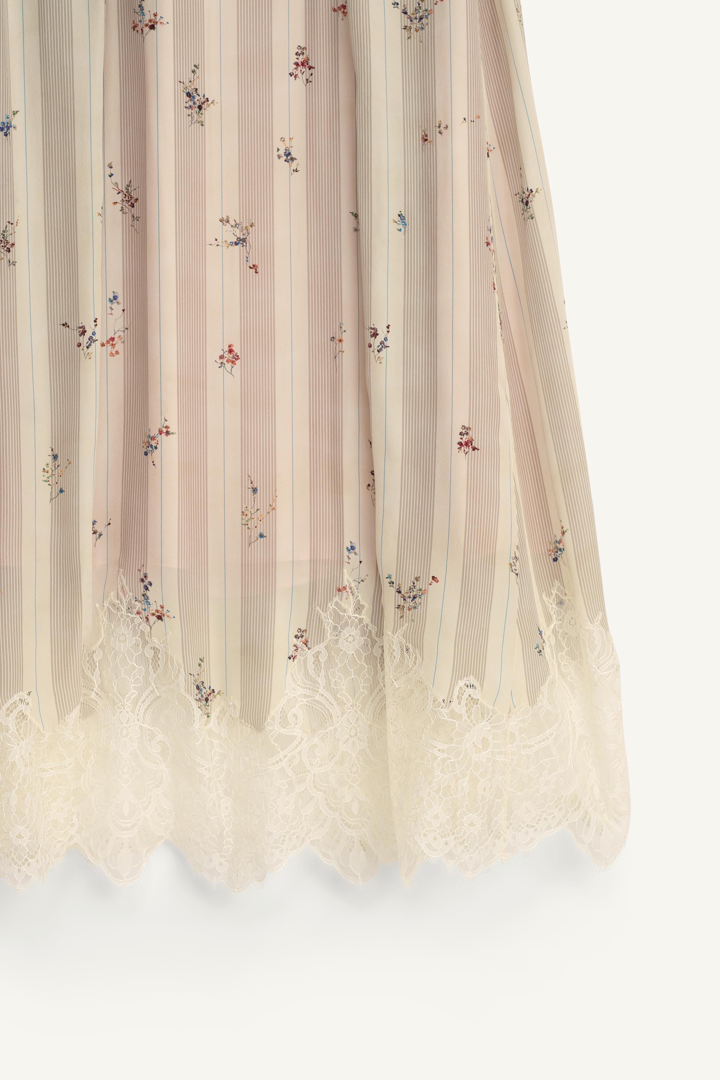 JUPE À FLEURS ET DENTELLE ÉDITION LIMITÉE