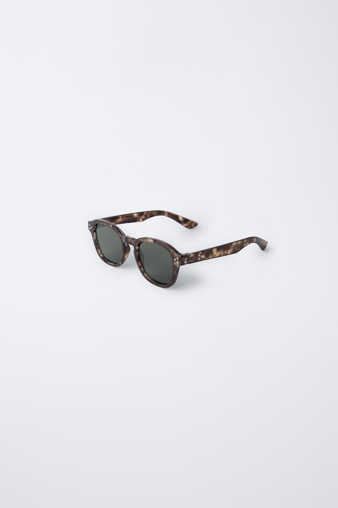 TORTOISESHELL SUNGLASSES