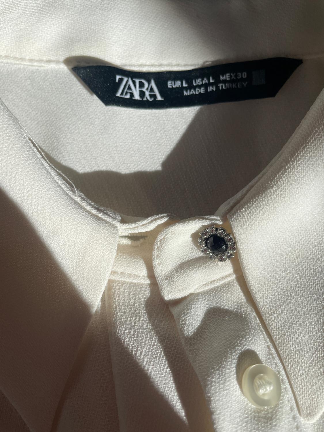 BLOUSE WITH LACE TRIM - Image 3