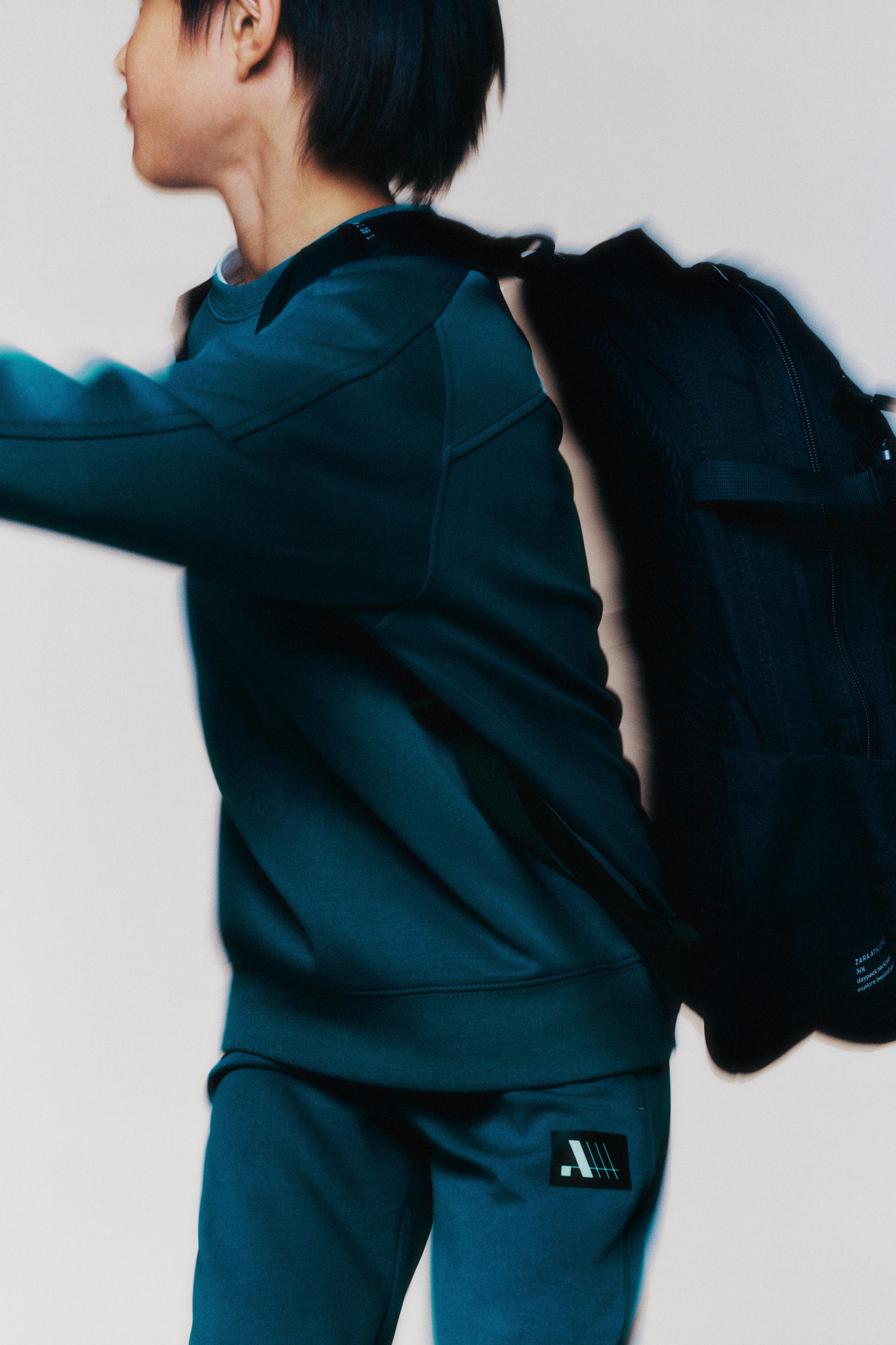 SPORTY LOGO SWEATSHIRT