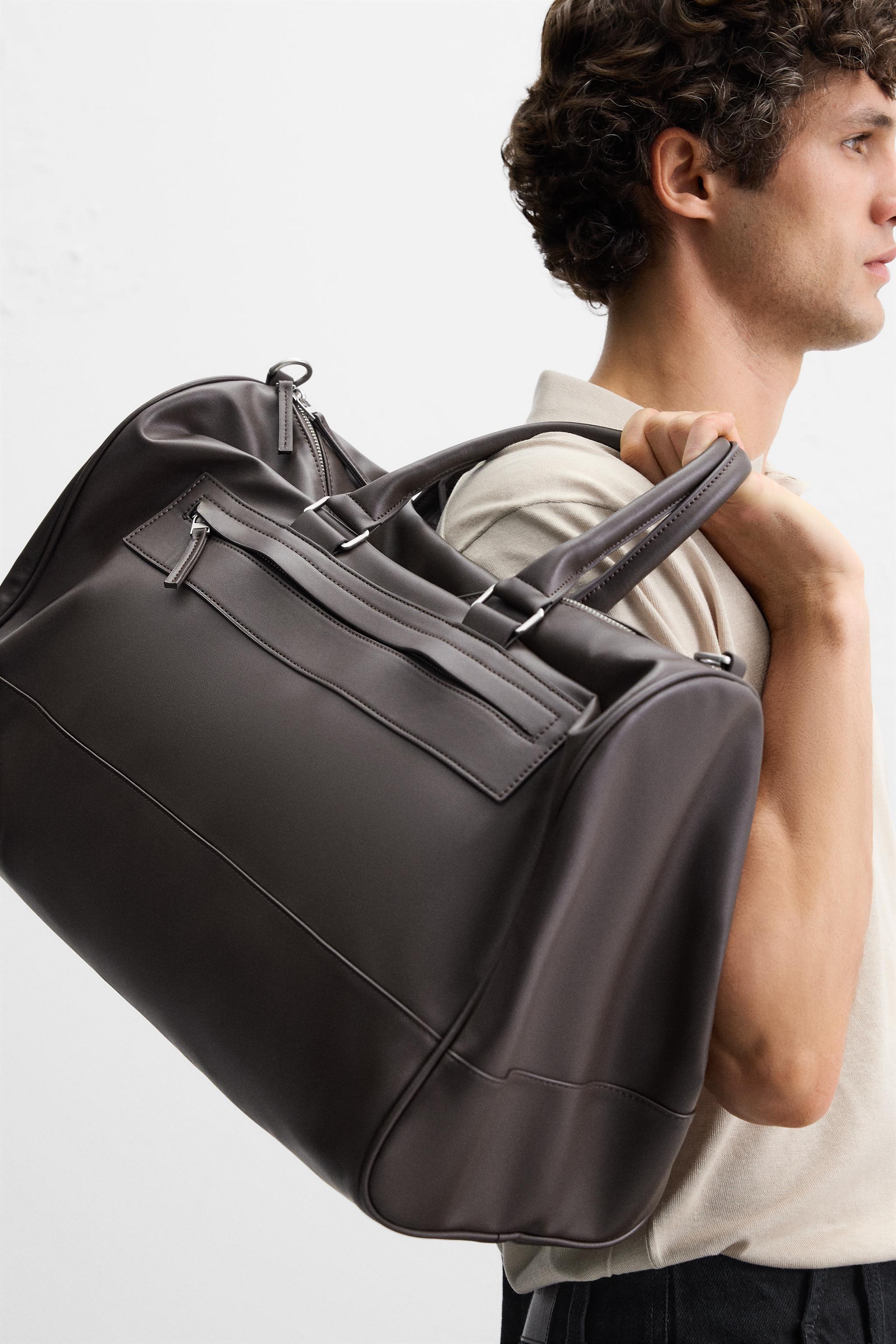 BOLSO DE VIAJE LISO Marrón ZARA España