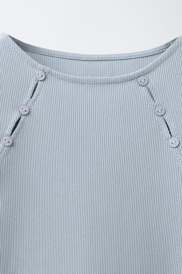 T-SHIRT CÔTELÉ BOUTONS CUT OUT - Bleu / Gris de Zara - Image 2