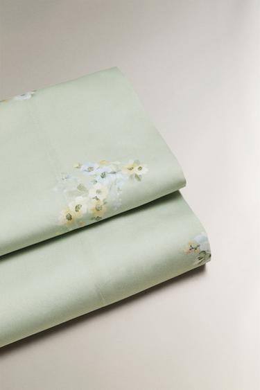 DRAP DE DESSUS SATIN FLEURS SAUVAGES - Vert de Zara - Image 3
