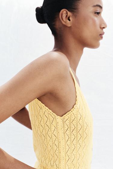 TOP EN MAILLE POINTELLE À VOLANTS - Jaune clair de Zara - Image 3