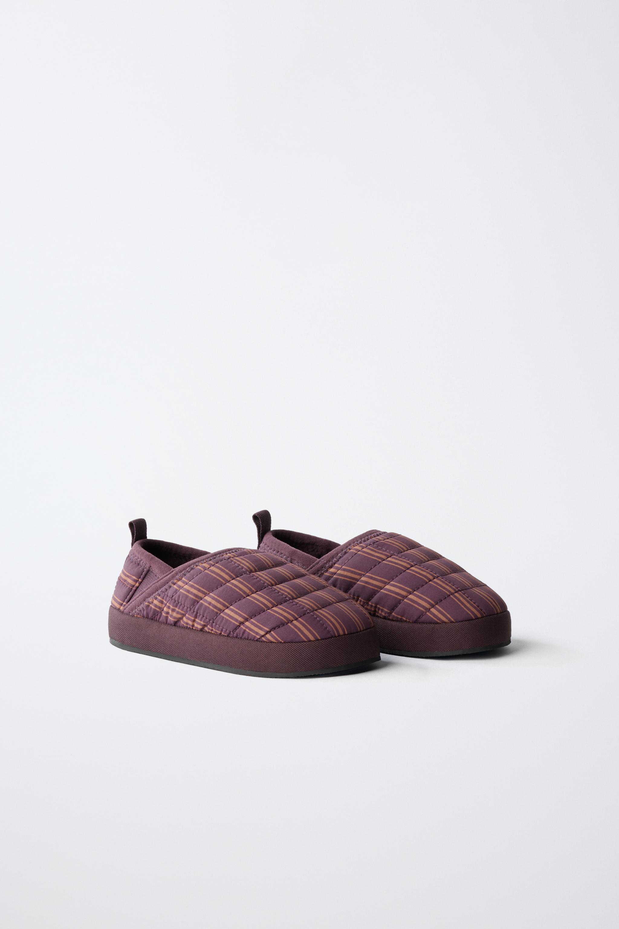PLAID SLIPPERS — Burgundy Red