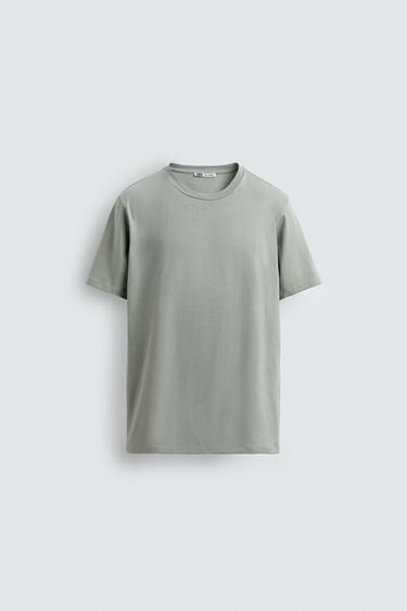 CAMISETA BÁSICA SLIM FIT - Verde claro de Zara