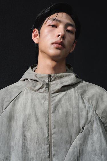 WASHED-EFFECT PRINT TECHNICAL JACKET - Grey by Zara