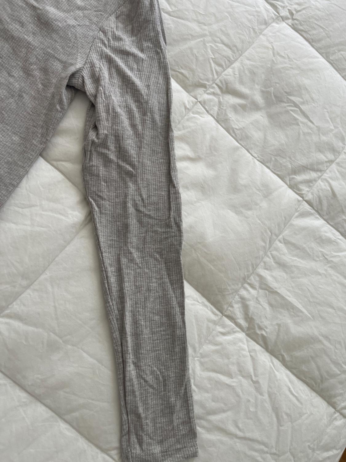 BUTTONED RIBBED T-SHIRT - Image 3