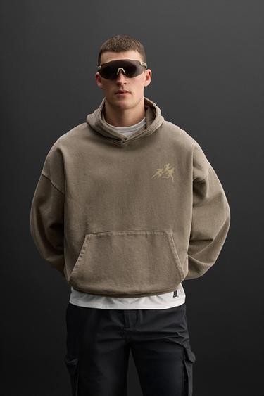 KAPUZENSWEATSHIRT MIT PRINT - Erdton von Zara
